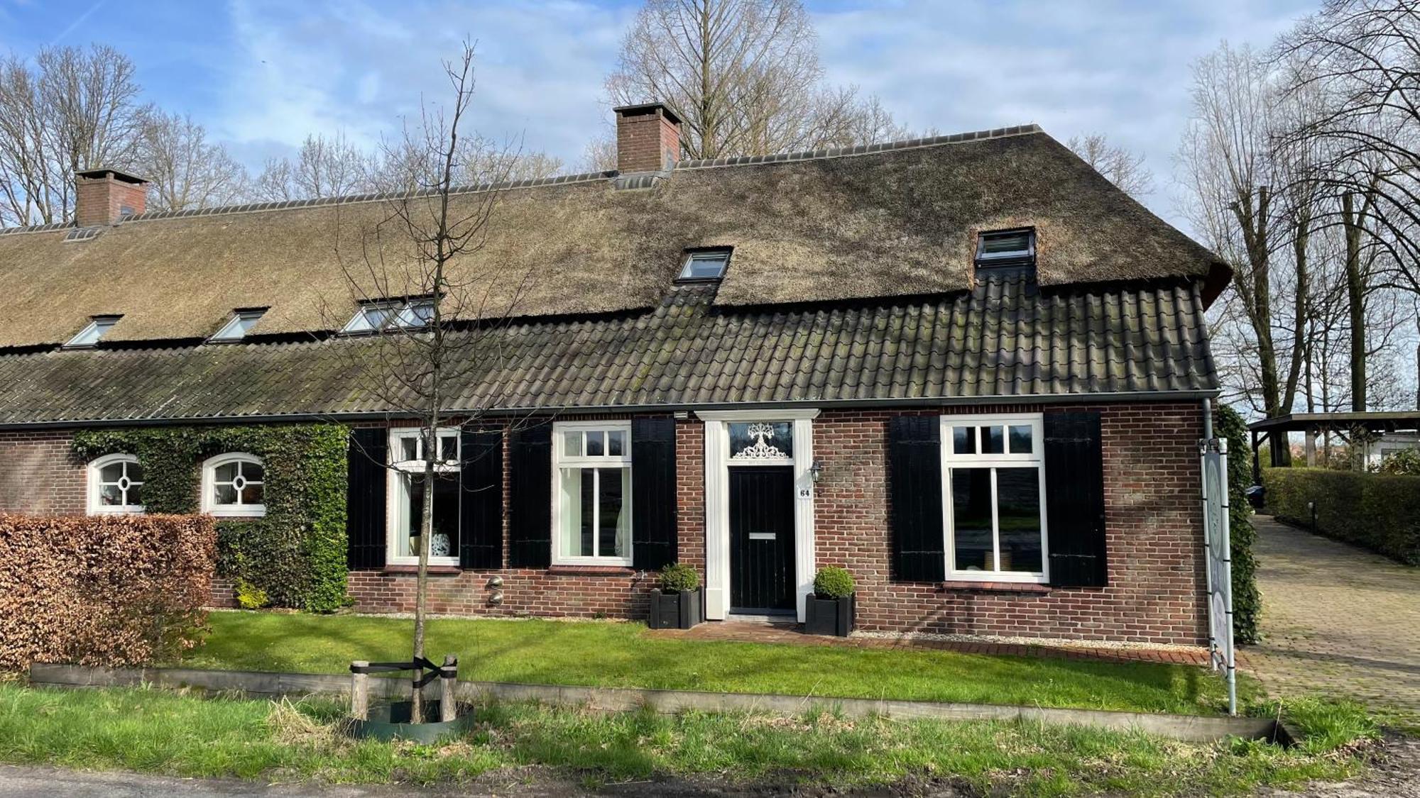 Hoeve Bij Vosselen Asten Exteriör bild